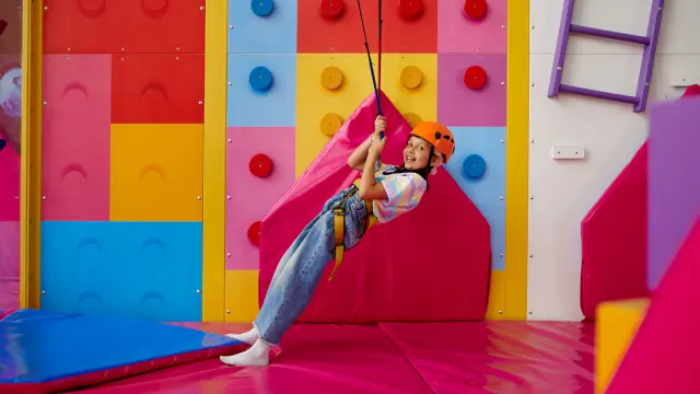 Climbing walls